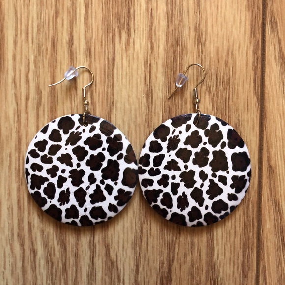 Animal print round wood earrings by RCS Blanks. New never been worn. 4 pair lot - Picture 3 of 4